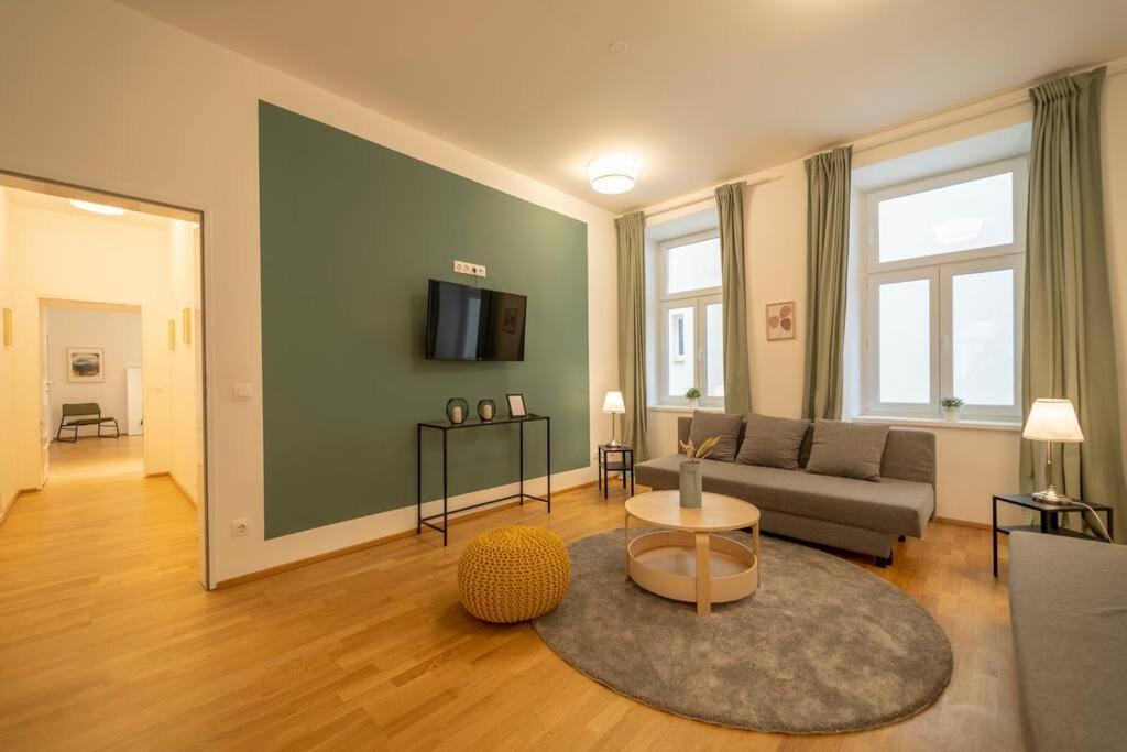 Spacious Mitten In Apartment Wien